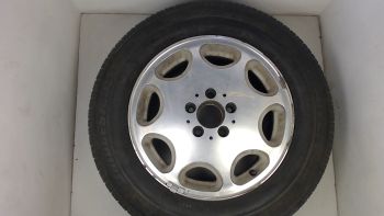 1404001402 Mercedes 8 Hole Wheel 7.5 x 16