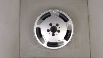 2024010402 Mercedes 5 Hole Wheel 6.5 x 15
