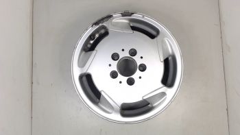 2024010602 Mercedes 5 Hole Wheel 6.5 x 15