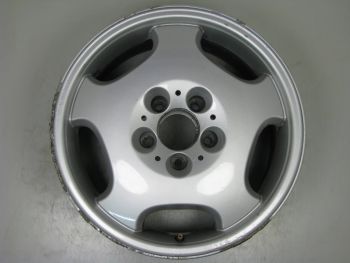 2104010402 Mercedes Merak Wheel 7.5 x 16