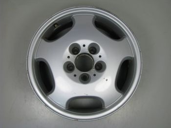 2104010402 Mercedes Merak Wheel 7.5 x 16