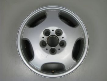 2104010402 Mercedes Merak Wheel 7.5 x 16