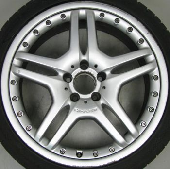 2304000102 AMG 230 SL 5 Triple Spoke Wheel 8.5 x 19