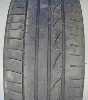 245 45 18 Bridgestone Tyre Z4692A