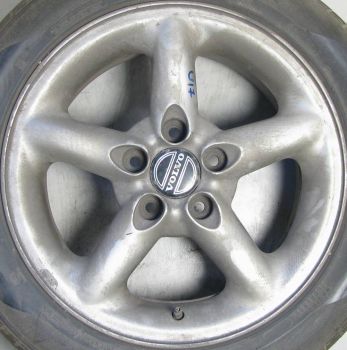 9157416 Volvo Persus 5 Spoke Wheel 6.5 X 16