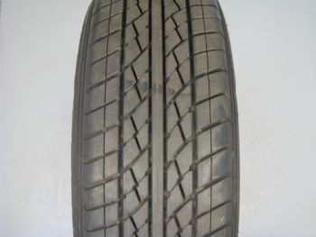 205 50 15 Roadstone Tyre Z5551