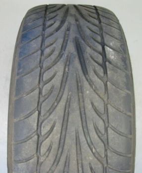 225 55 16 Dunlop SP Sport 9000 Tyre Z6913