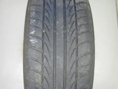 225 55 16 Semperit Tyre  Z3948.4A